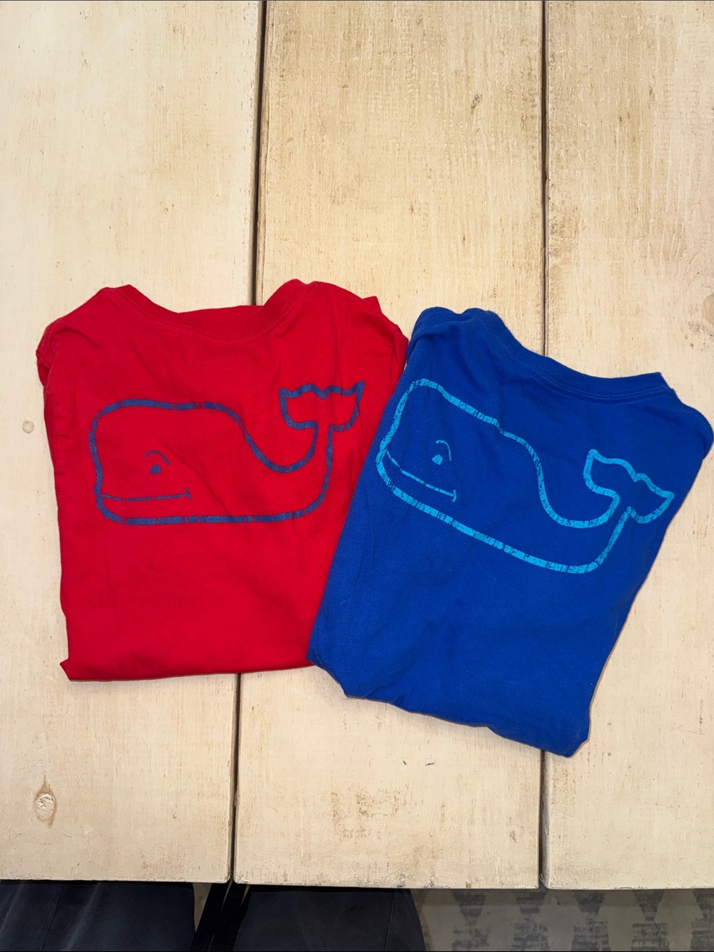 Vineyard Vines Kids (2) Long Sleeve Whale Tee - Red & Blue
